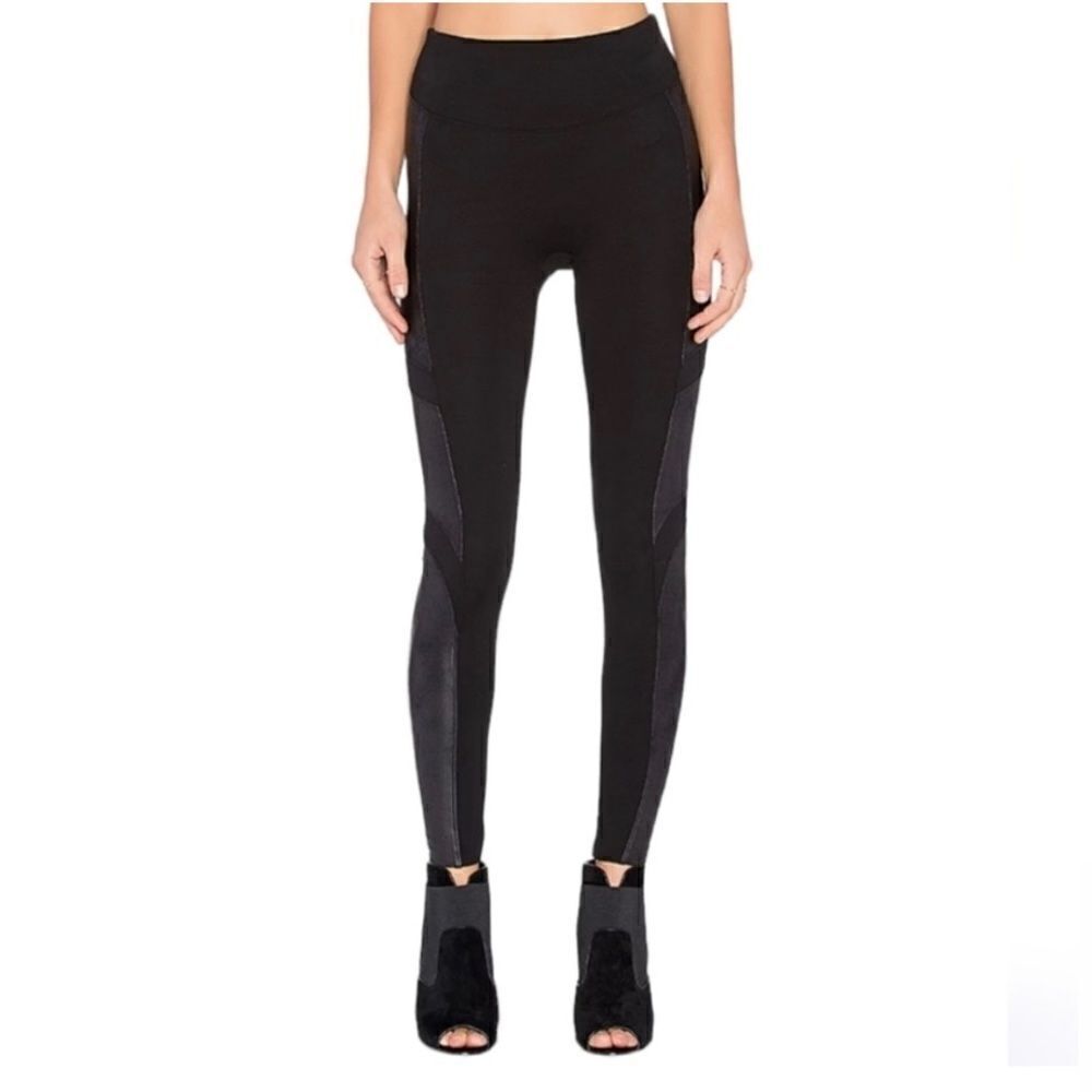 Spanx Faux Leather Moto Leggings High Waisted Ponte Seamless Knit 7/8 Pant